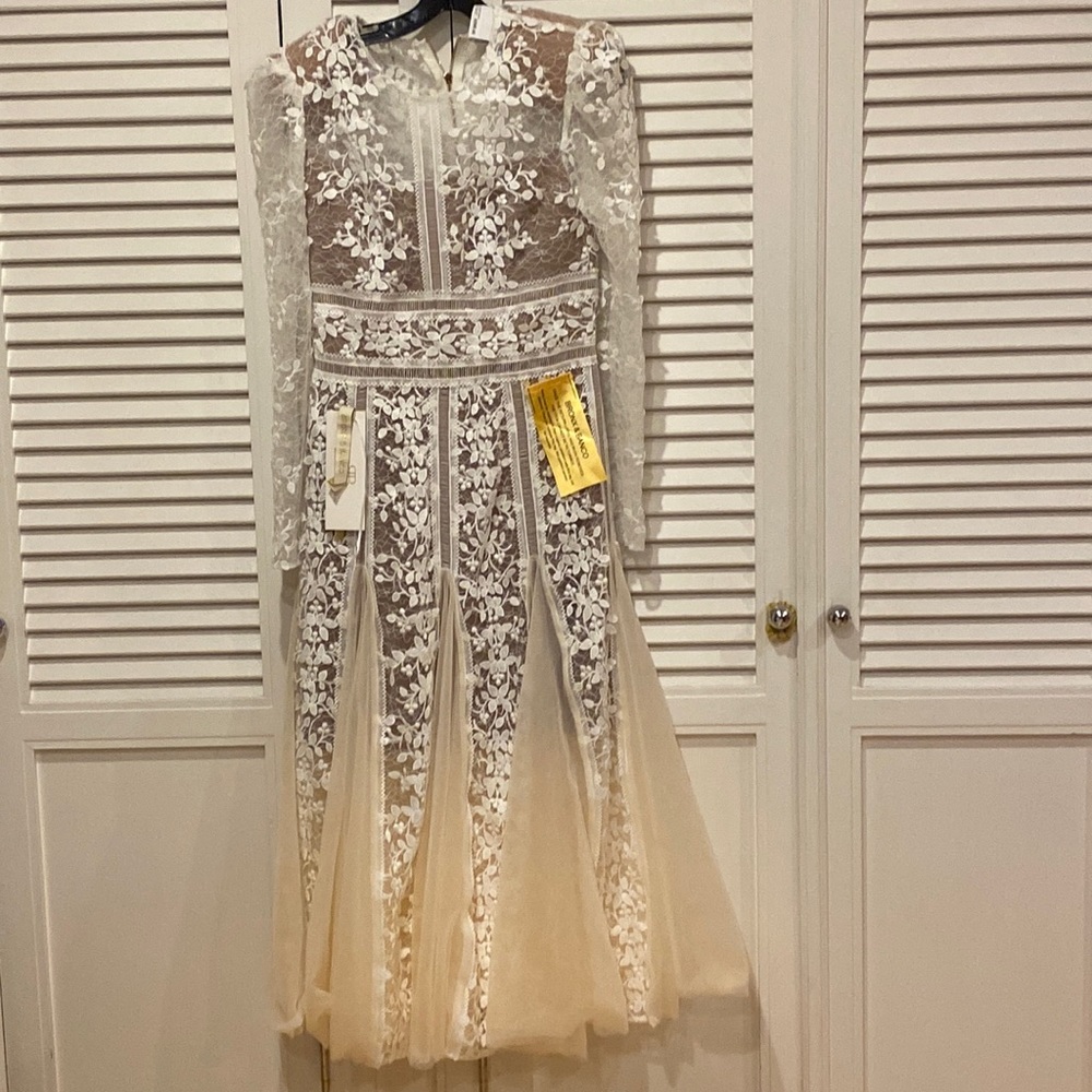 COPY - White lace dress